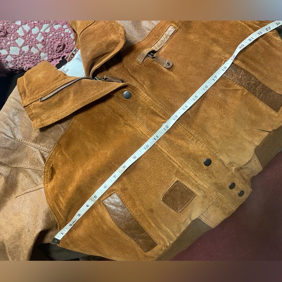 Vintage east west 
suede leather bomber
jacket euc - Picture 11 of 16